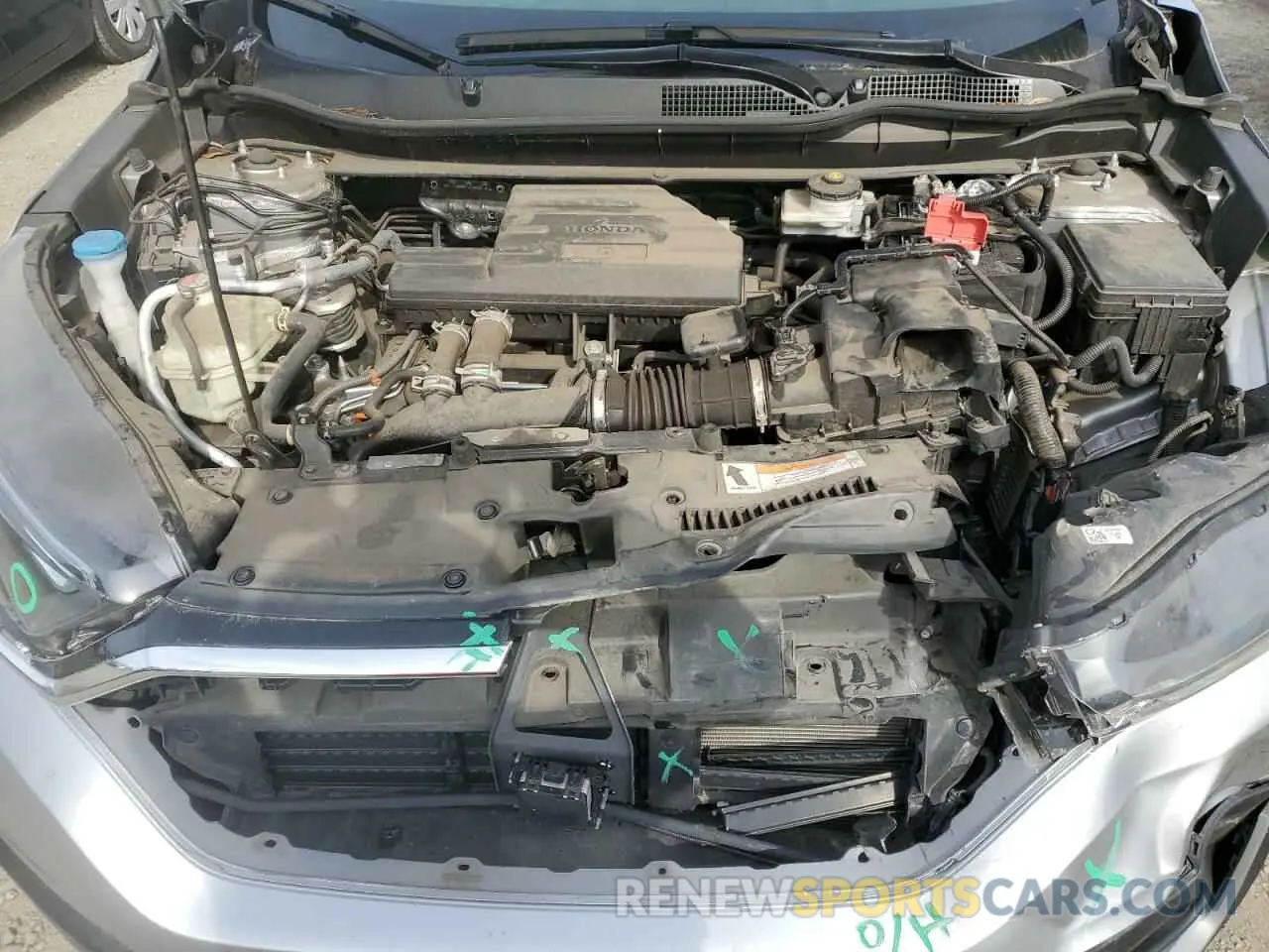 12 Photograph of a damaged car 2HKRW1H80NH403718 HONDA CRV 2022