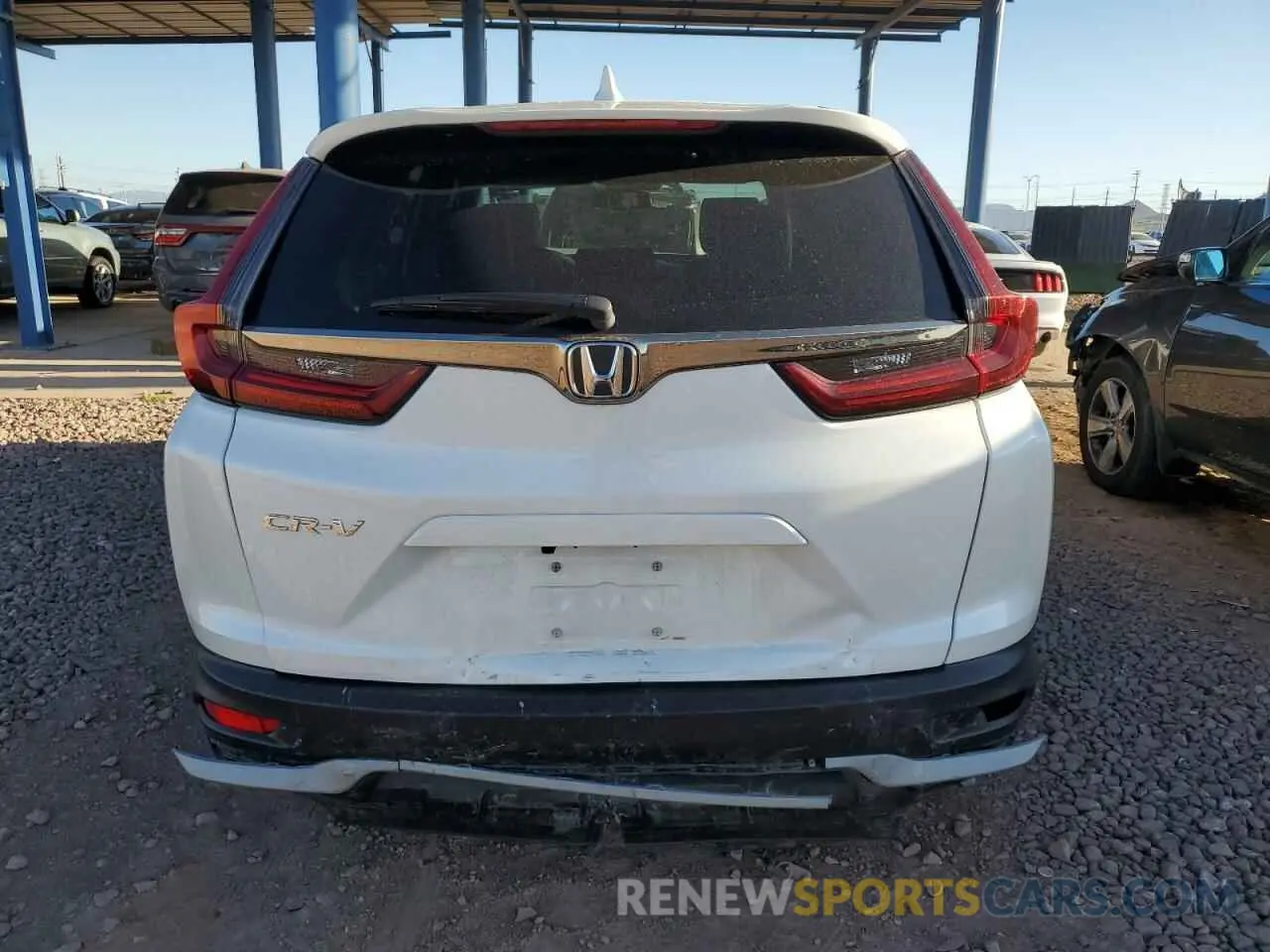 6 Photograph of a damaged car 2HKRW1H81NH404540 HONDA CRV 2022