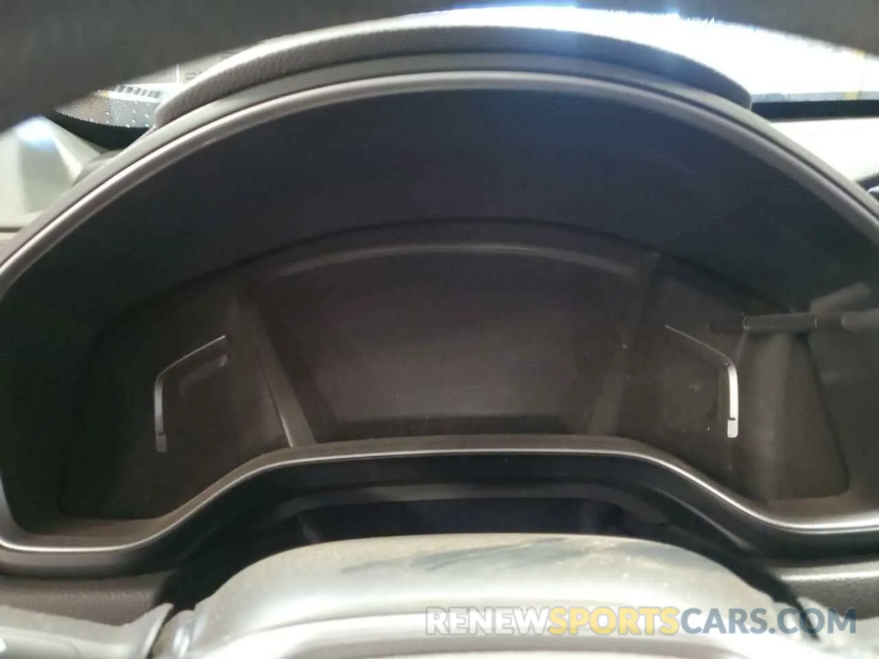 9 Photograph of a damaged car 2HKRW2H50NH600982 HONDA CRV 2022
