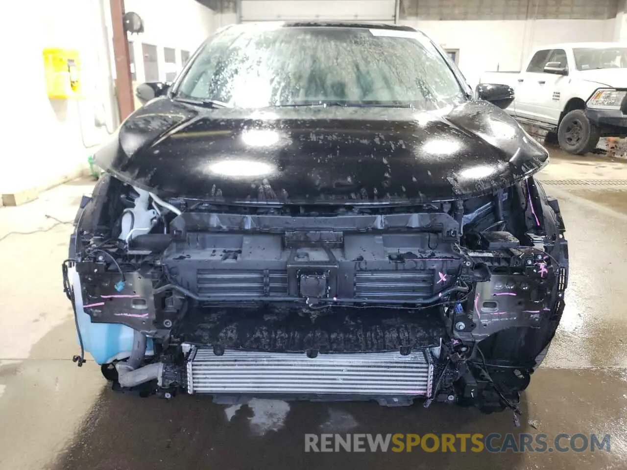 5 Photograph of a damaged car 2HKRW2H51NH649351 HONDA CRV 2022