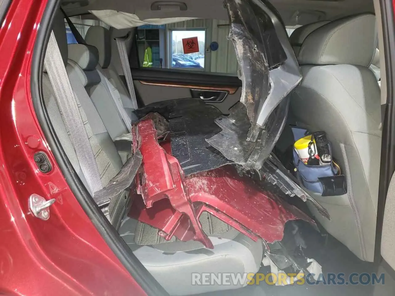 11 Photograph of a damaged car 2HKRW2H57NH615043 HONDA CRV 2022