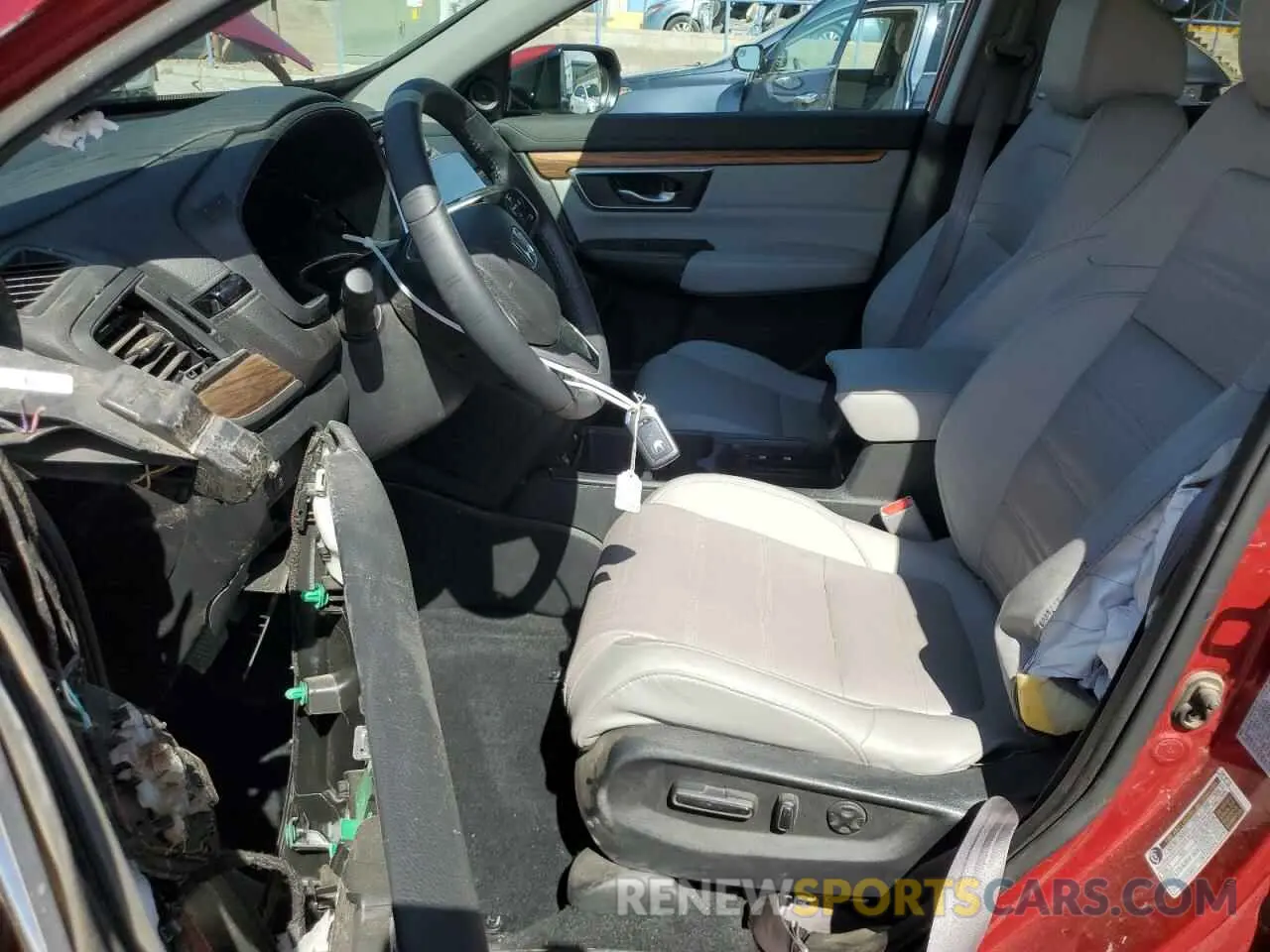 7 Photograph of a damaged car 2HKRW2H81NH610253 HONDA CRV 2022