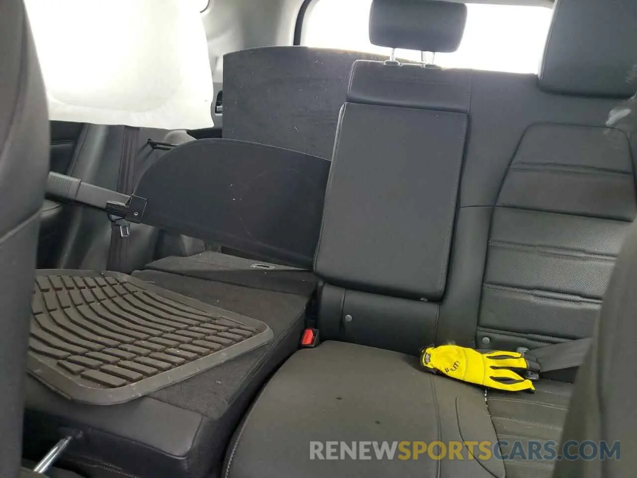 10 Photograph of a damaged car 2HKRW2H81NH668217 HONDA CRV 2022