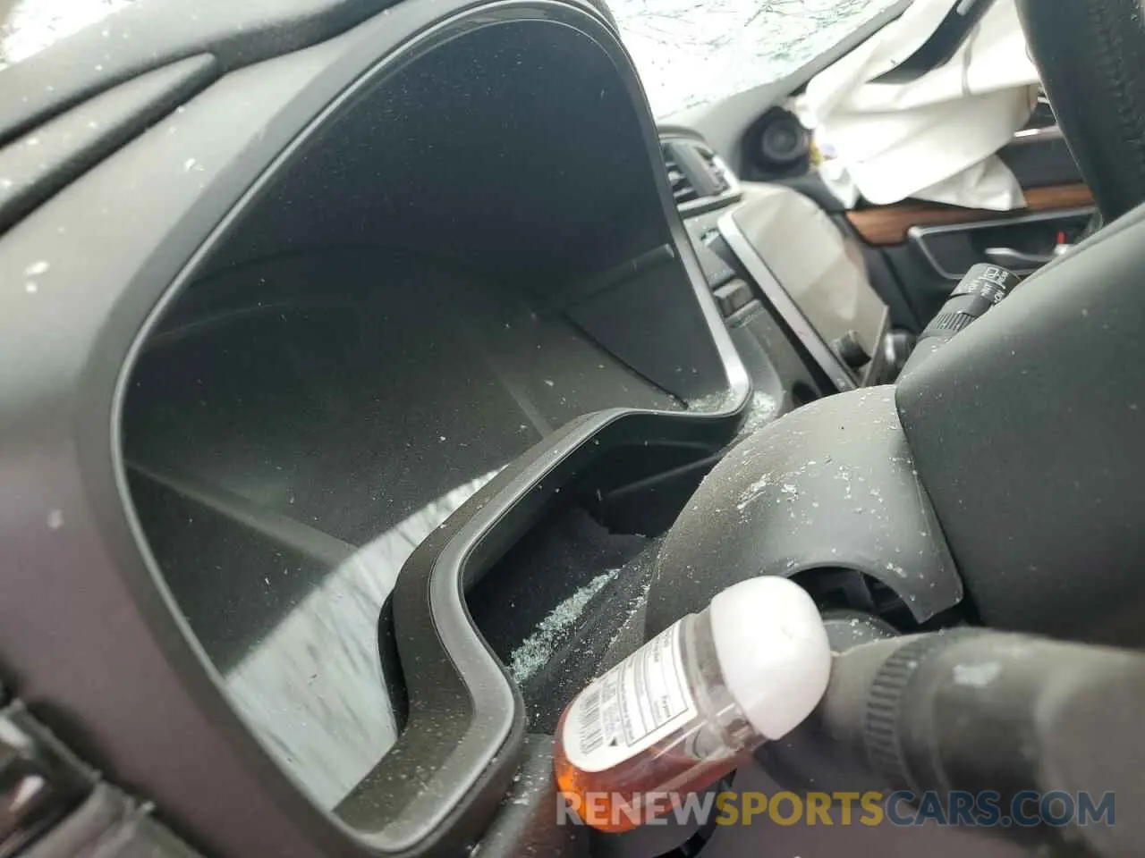 9 Photograph of a damaged car 2HKRW2H81NH668217 HONDA CRV 2022