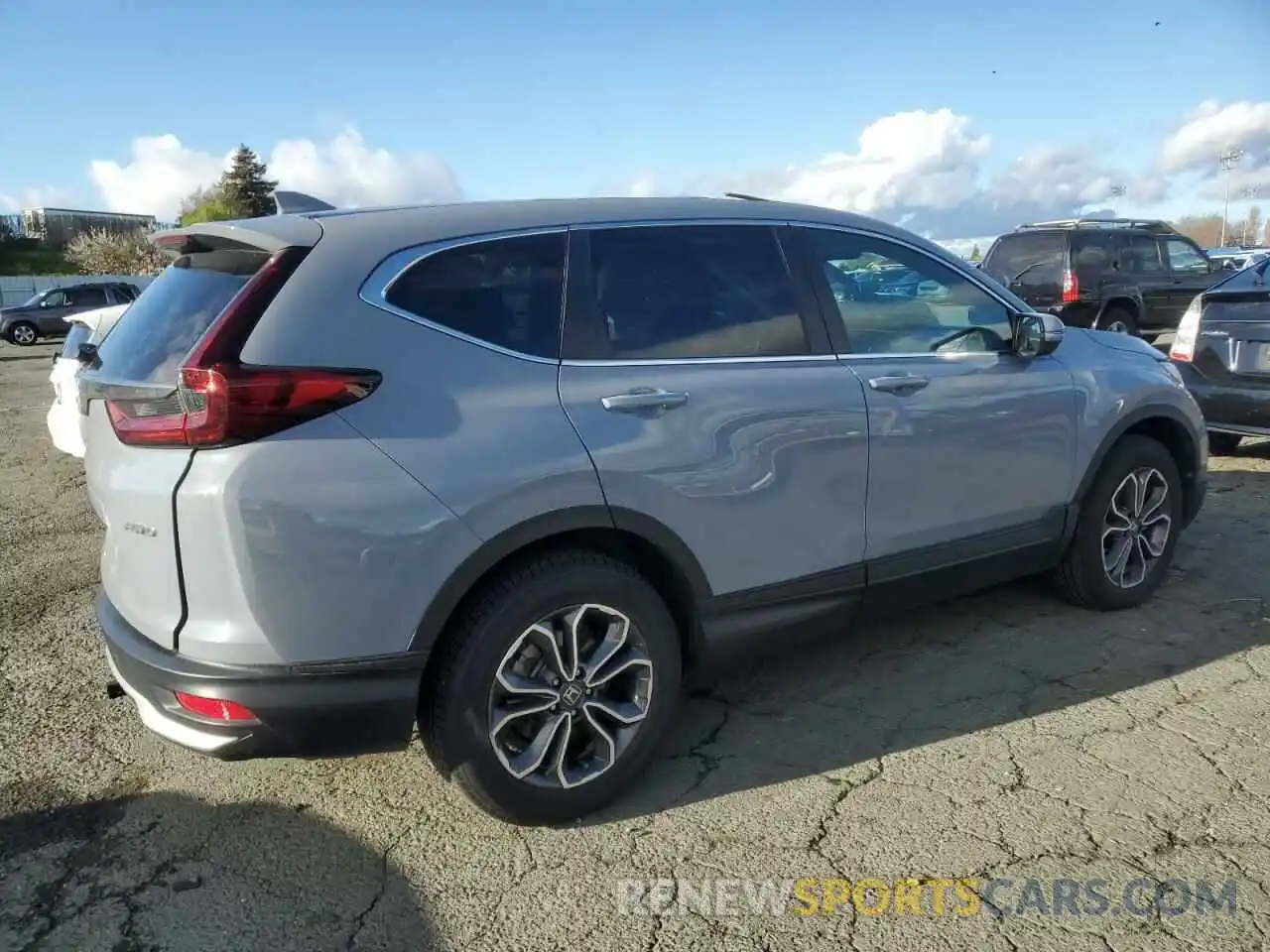 3 Photograph of a damaged car 2HKRW2H82NH648087 HONDA CRV 2022