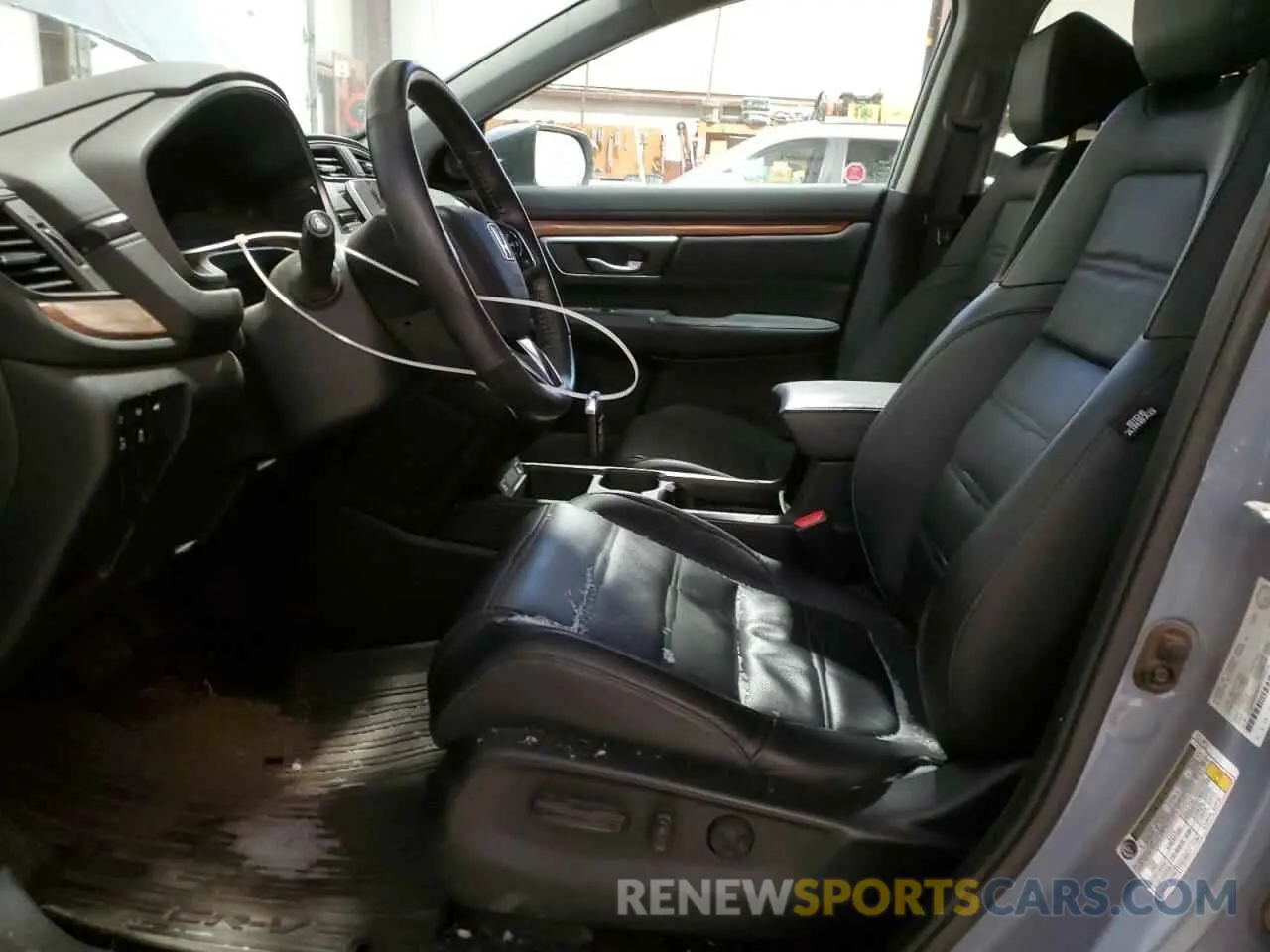 7 Photograph of a damaged car 2HKRW2H83NH209836 HONDA CRV 2022