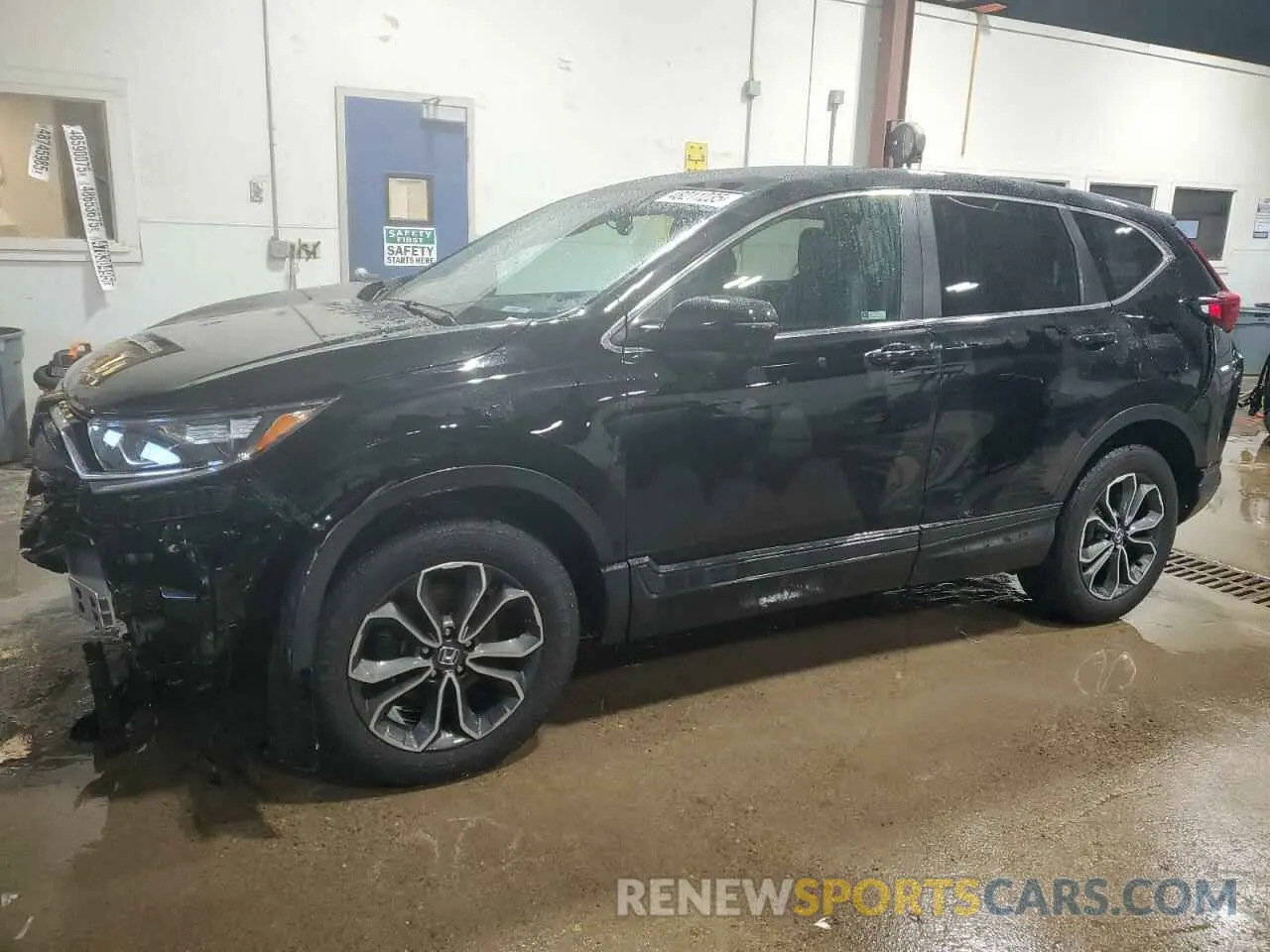 1 Photograph of a damaged car 2HKRW2H86NH640588 HONDA CRV 2022