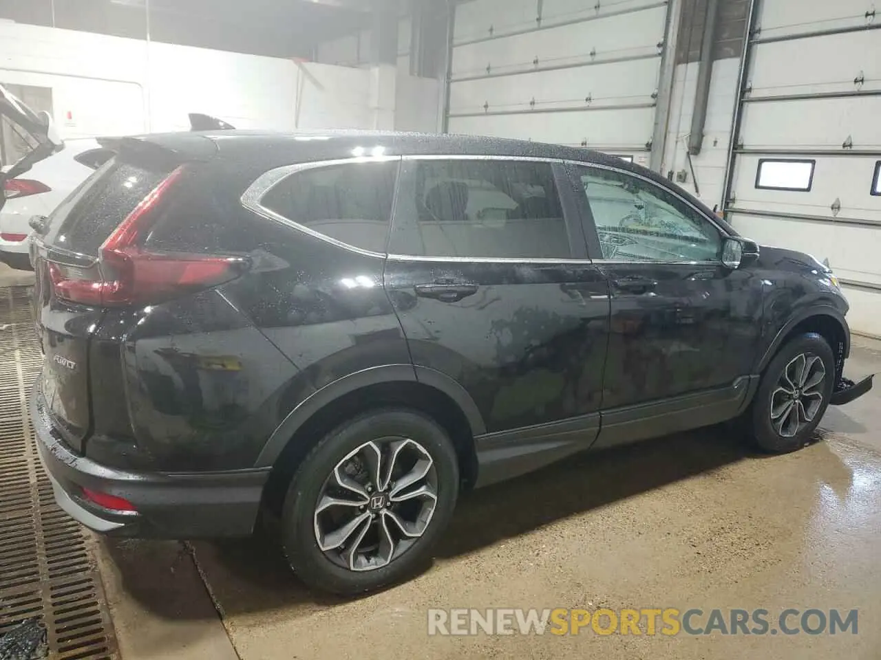 3 Photograph of a damaged car 2HKRW2H86NH640588 HONDA CRV 2022