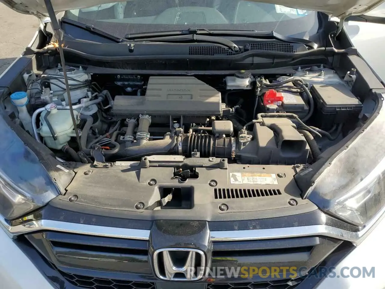 13 Photograph of a damaged car 2HKRW2H88NH604367 HONDA CRV 2022