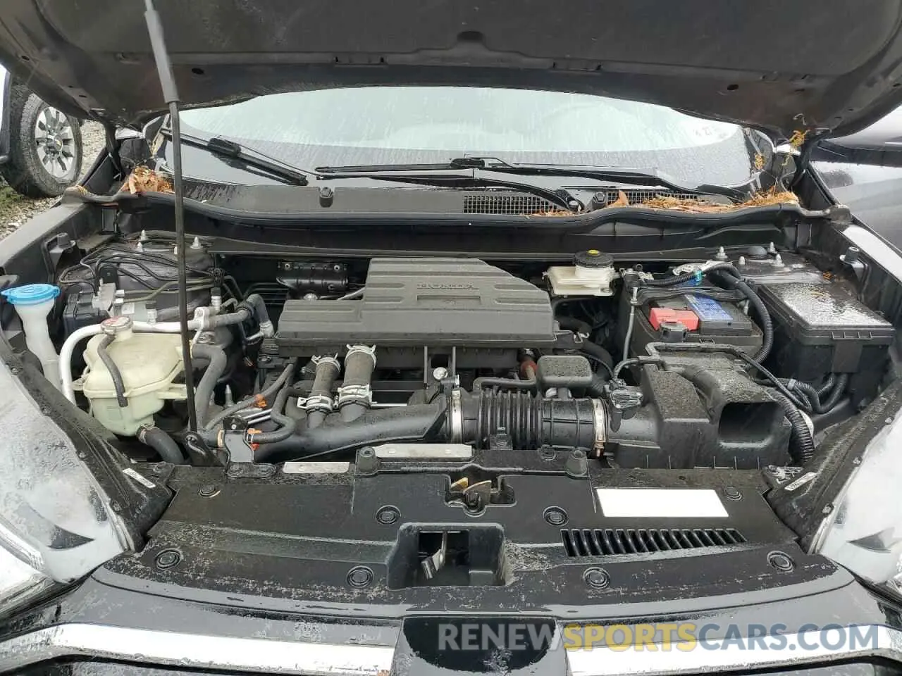 12 Photograph of a damaged car 2HKRW2H94NH645927 HONDA CRV 2022