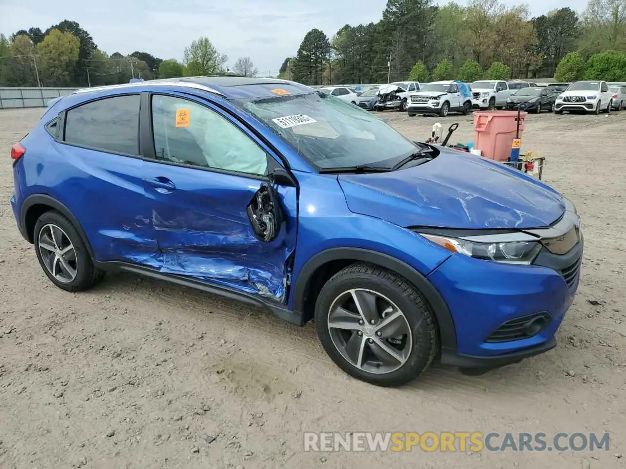 4 Photograph of a damaged car 3CZRU6H51NM743019 HONDA CRV 2022