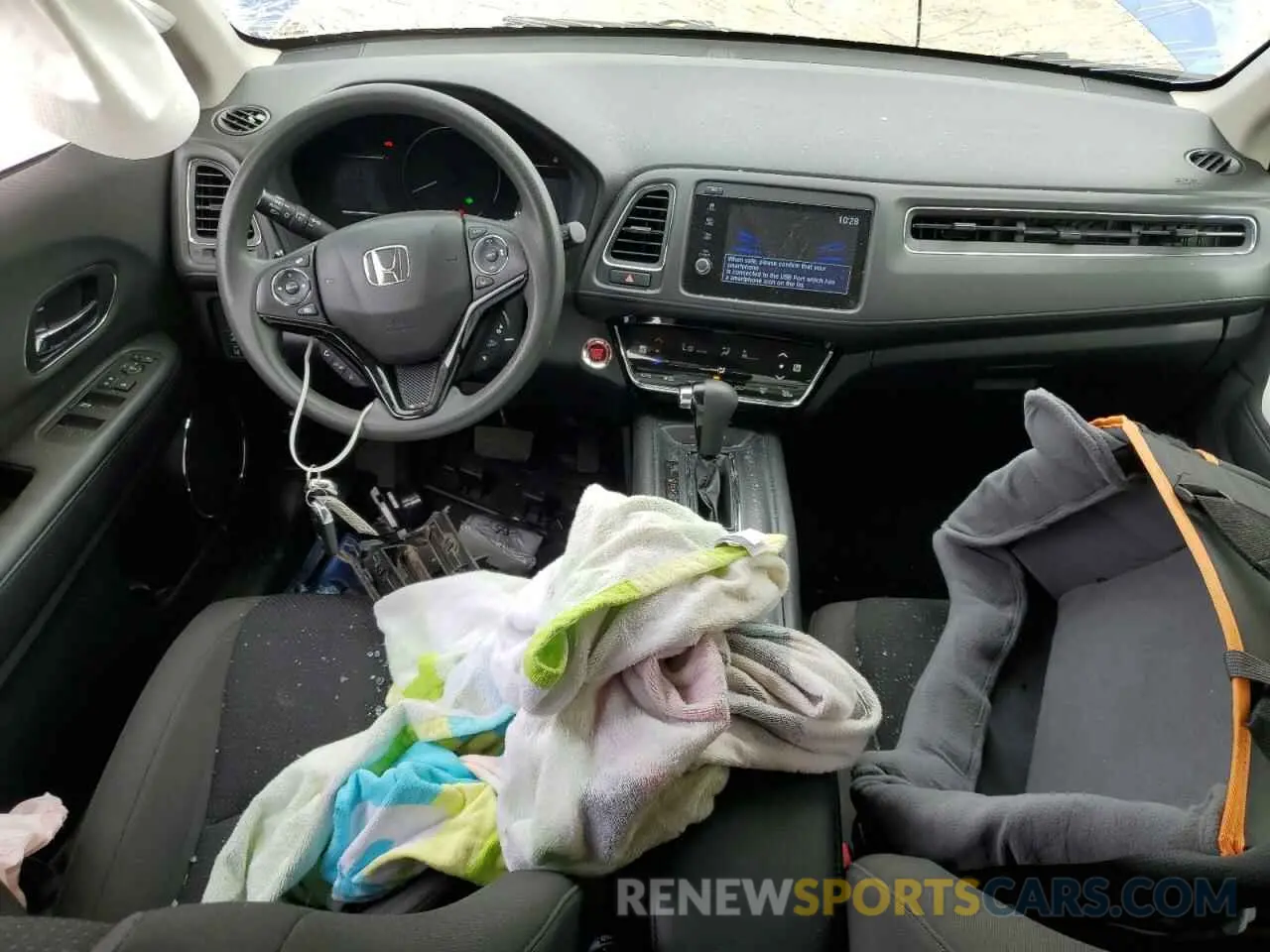 8 Photograph of a damaged car 3CZRU6H51NM743019 HONDA CRV 2022