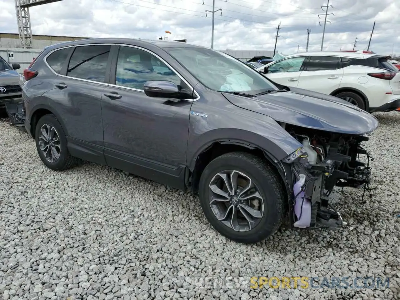 4 Photograph of a damaged car 5J6RT6H81NL022598 HONDA CRV 2022