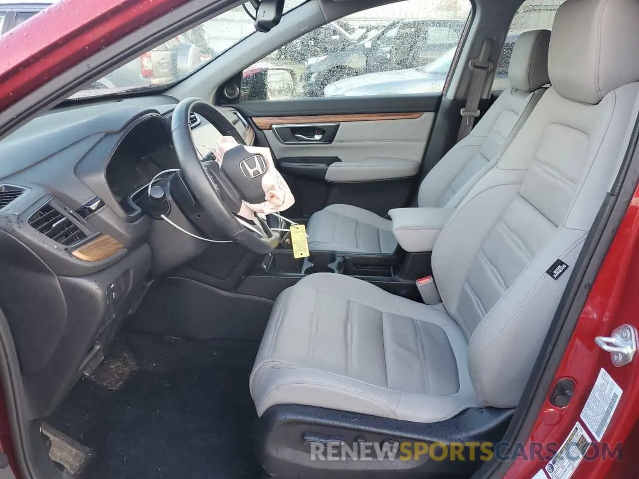 7 Photograph of a damaged car 5J6RT6H82NL033027 HONDA CRV 2022