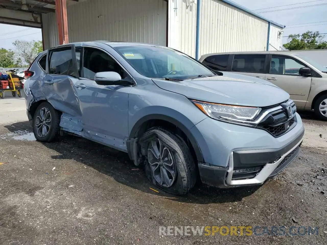 4 Photograph of a damaged car 5J6RT6H87NL030284 HONDA CRV 2022
