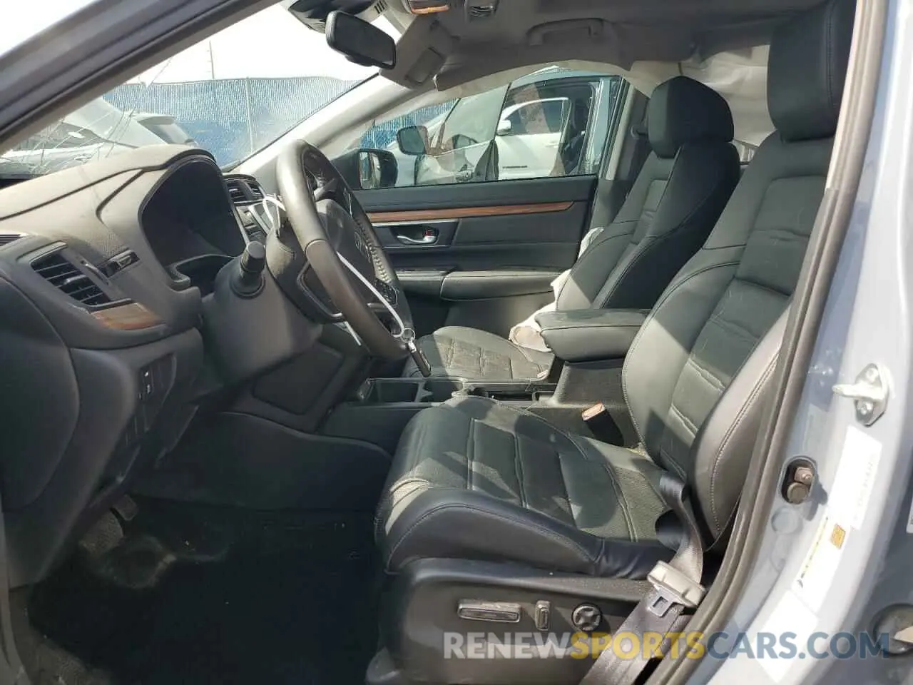 7 Photograph of a damaged car 5J6RT6H87NL030284 HONDA CRV 2022