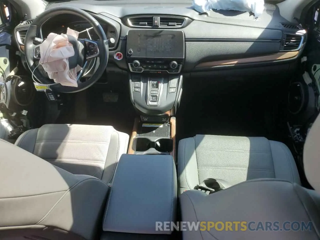 8 Photograph of a damaged car 5J6RT6H98NL028357 HONDA CRV 2022