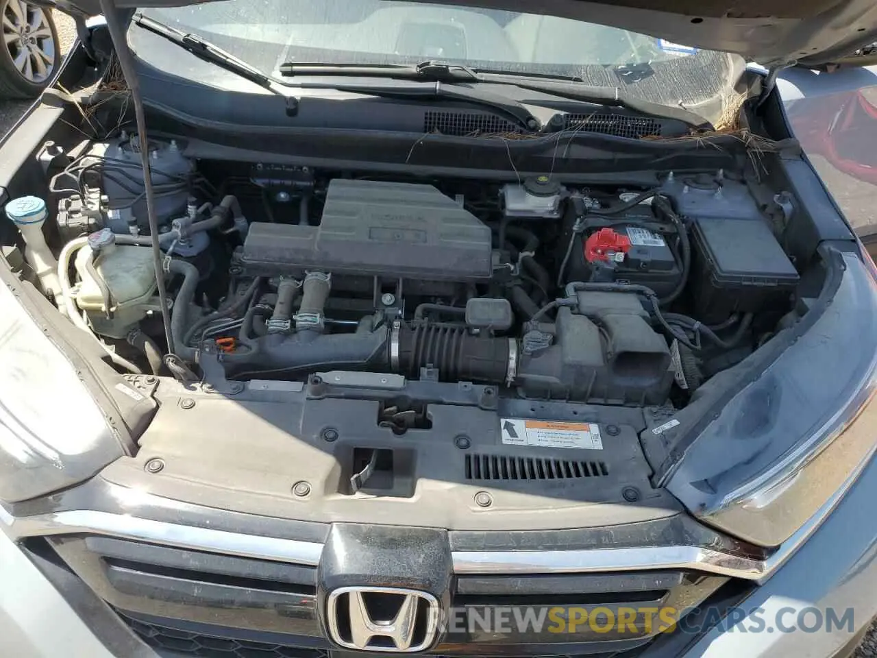 11 Photograph of a damaged car 5J6RW1H53NA008357 HONDA CRV 2022