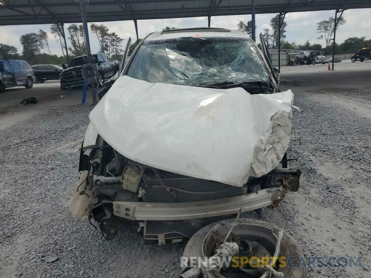 5 Photograph of a damaged car 5J6RW1H58NA022674 HONDA CRV 2022