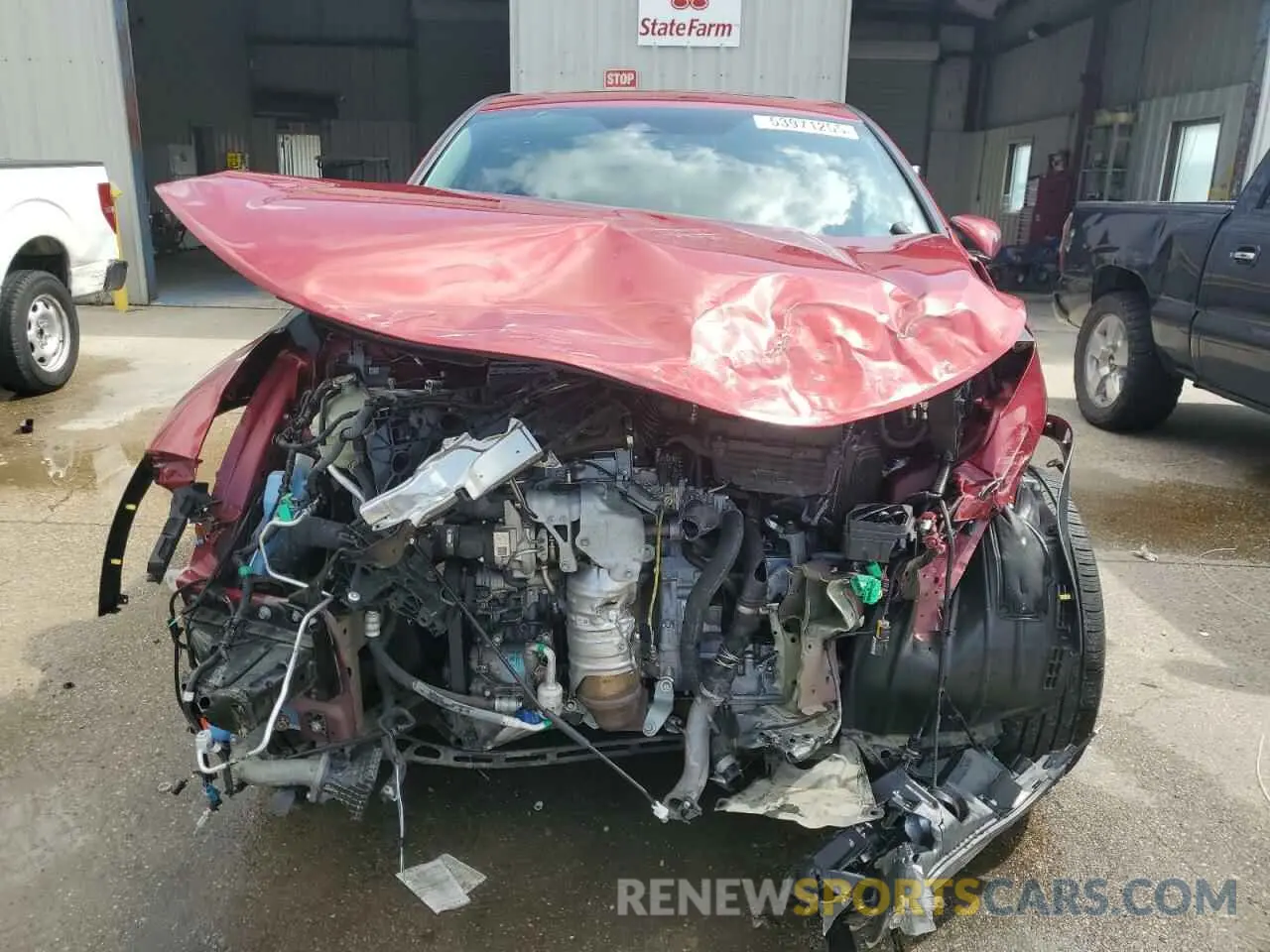5 Photograph of a damaged car 5J6RW1H84NA014582 HONDA CRV 2022