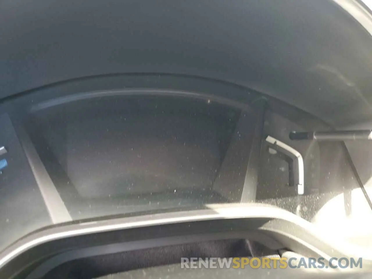 9 Photograph of a damaged car 5J6RW1H84NA014582 HONDA CRV 2022