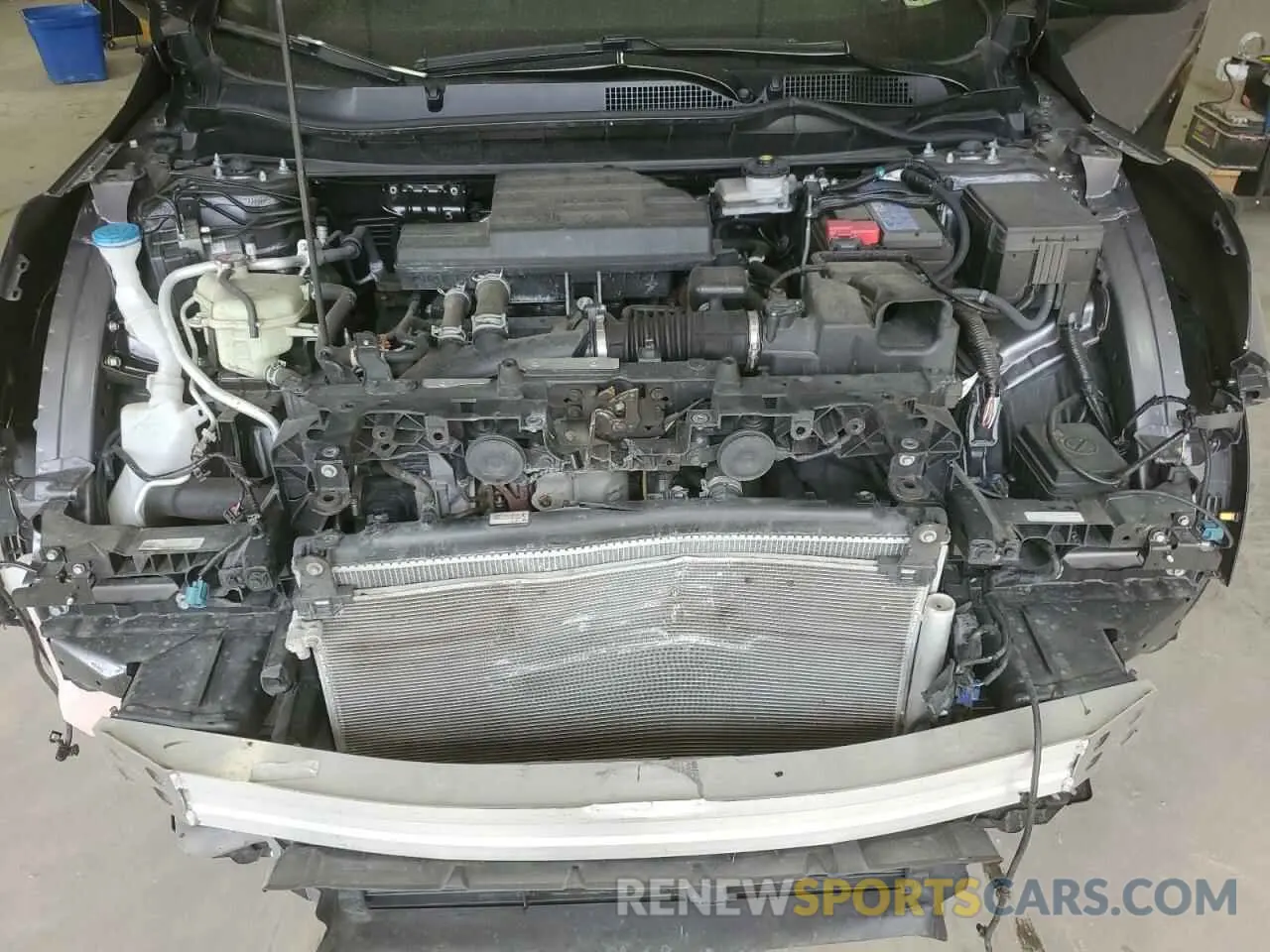12 Photograph of a damaged car 5J6RW2H82NL001484 HONDA CRV 2022