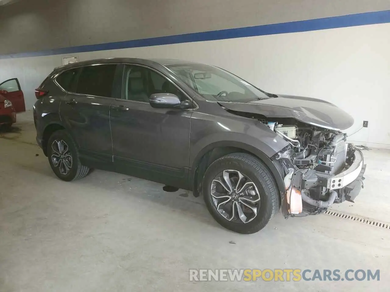 4 Photograph of a damaged car 5J6RW2H82NL001484 HONDA CRV 2022