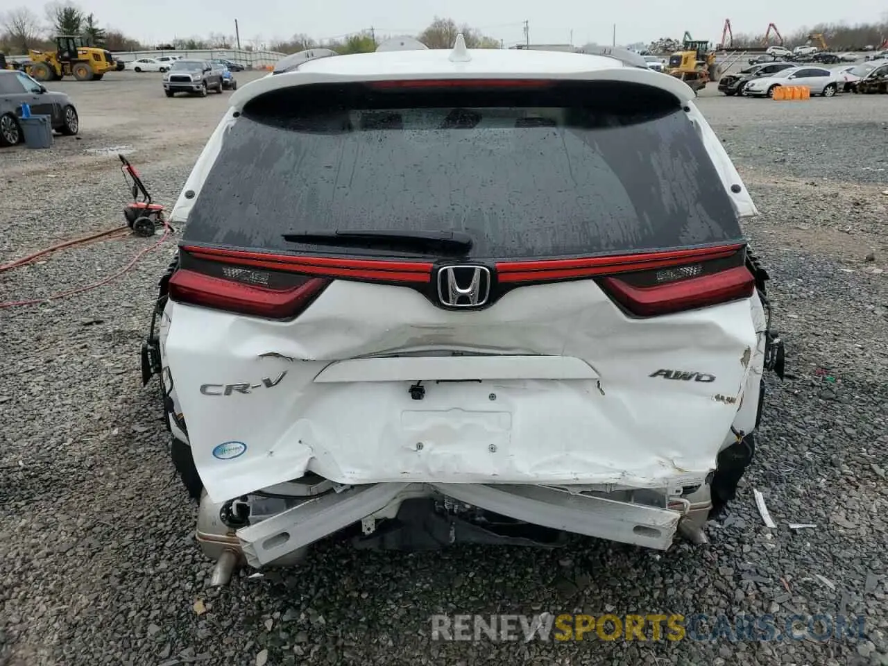 6 Photograph of a damaged car 5J6RW2H84NA000834 HONDA CRV 2022