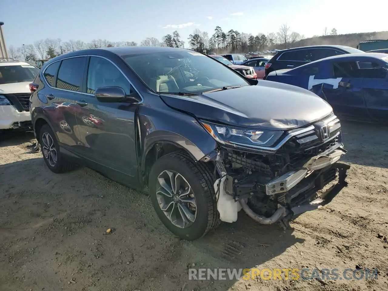 4 Photograph of a damaged car 5J6RW2H88NA014283 HONDA CRV 2022
