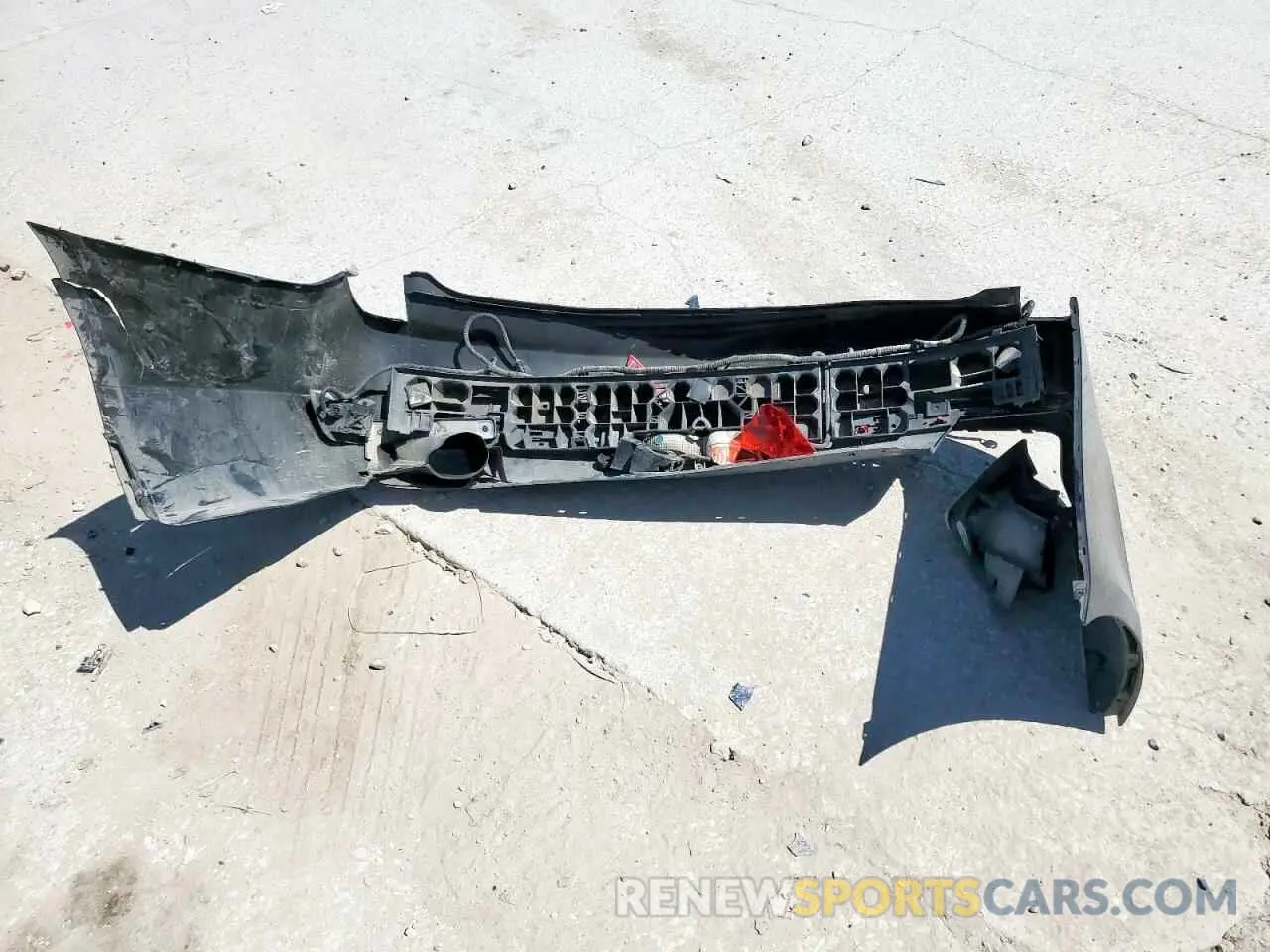 14 Photograph of a damaged car 7FARW1H51NE020833 HONDA CRV 2022