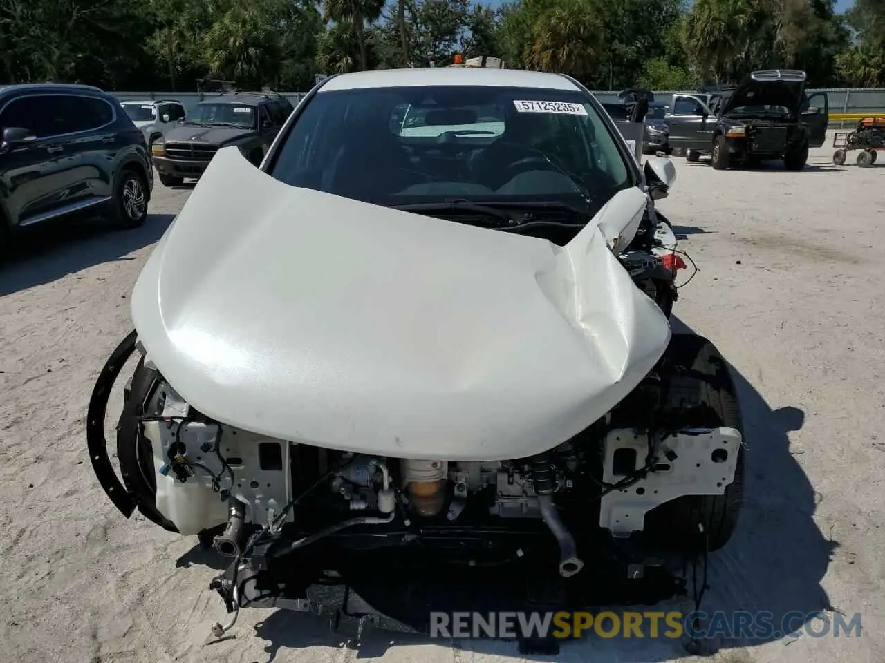 5 Photograph of a damaged car 7FARW1H70NE002177 HONDA CRV 2022