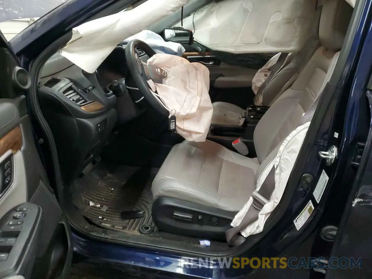 7 Photograph of a damaged car 7FARW2H83NE005301 HONDA CRV 2022