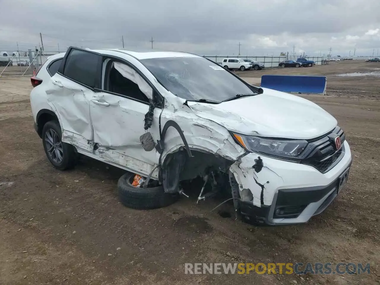 4 Photograph of a damaged car 7FARW2H87NE006399 HONDA CRV 2022