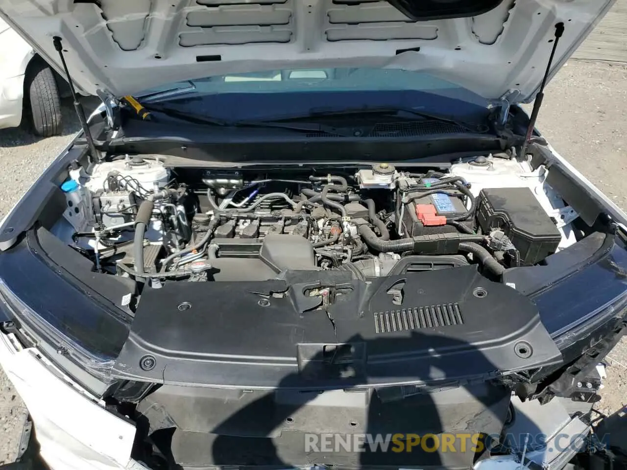 14 Photograph of a damaged car 2HKRS3H24PH306057 HONDA CRV 2023