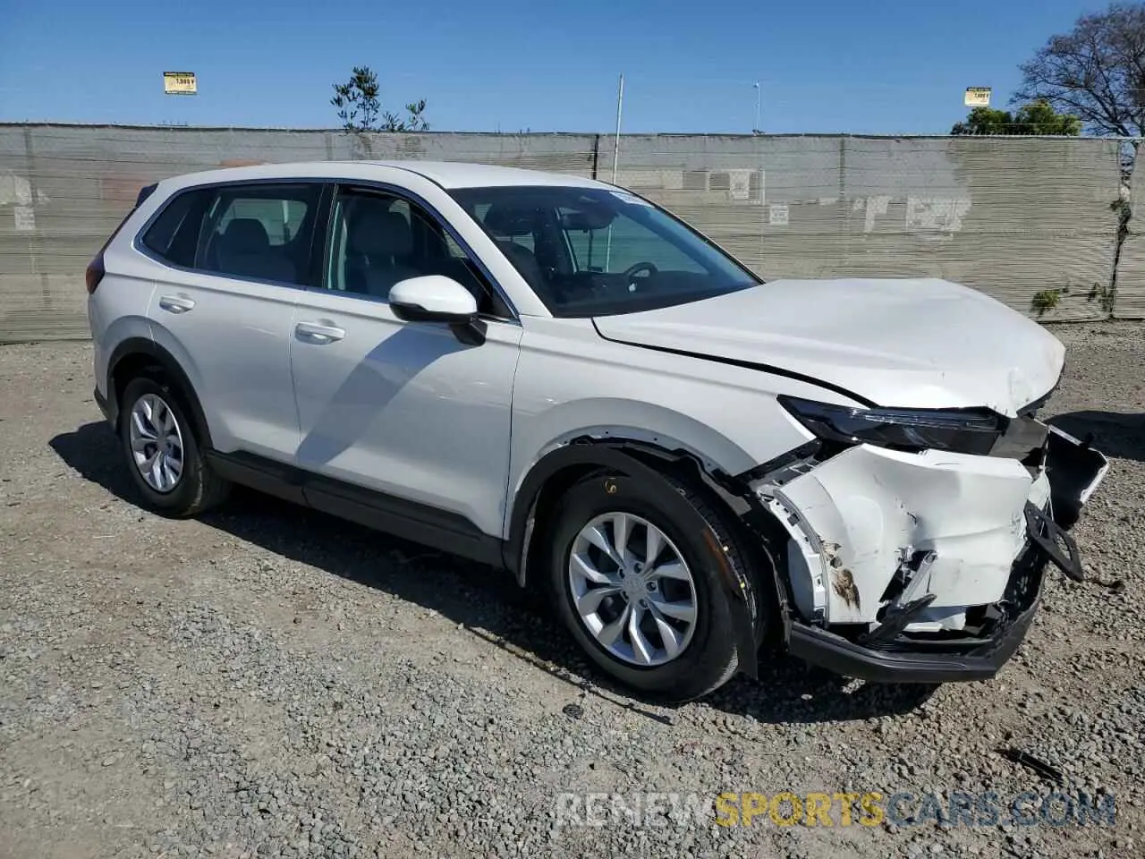 4 Photograph of a damaged car 2HKRS3H24PH306057 HONDA CRV 2023