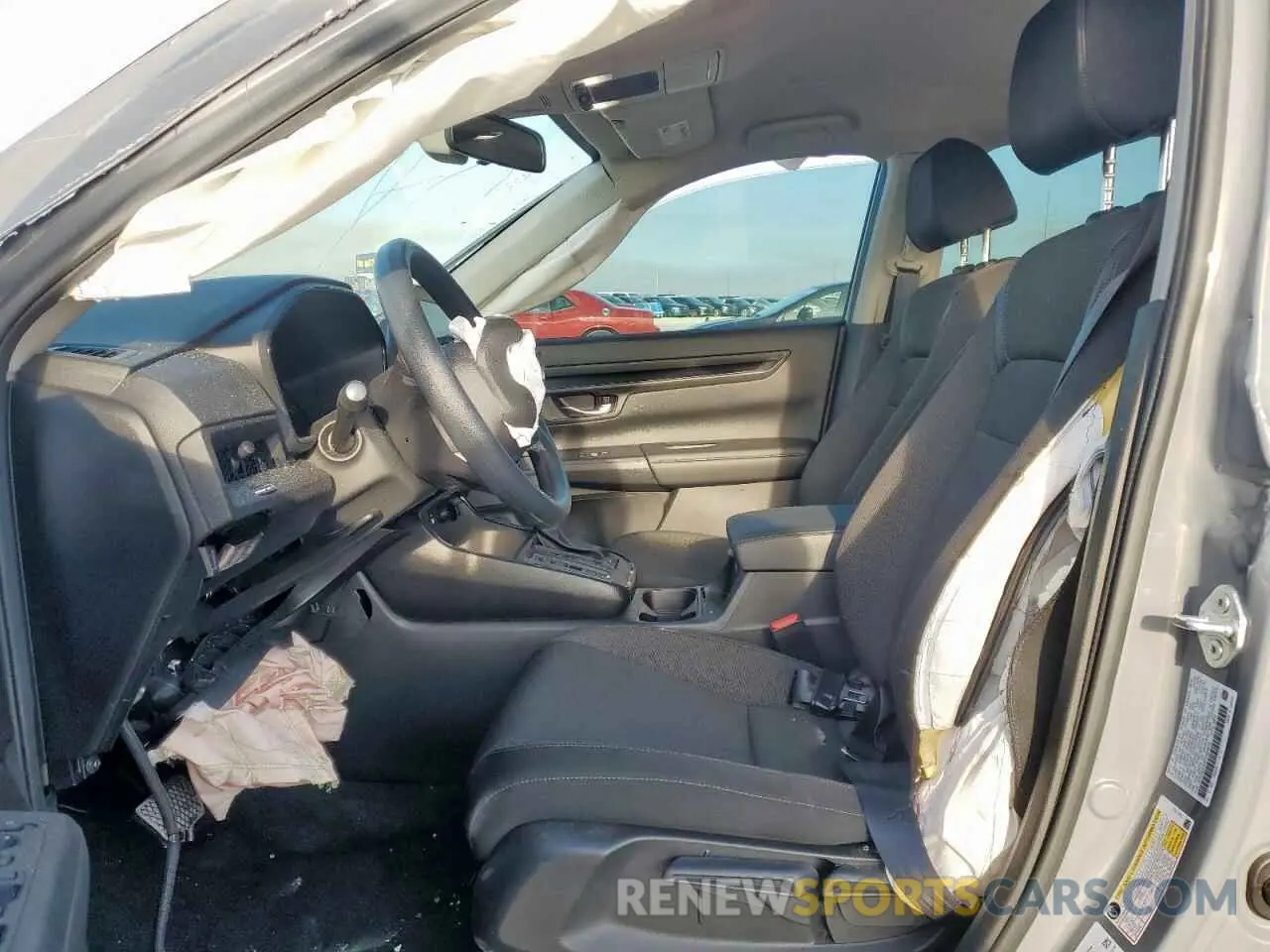 7 Photograph of a damaged car 2HKRS3H25PH304818 HONDA CRV 2023