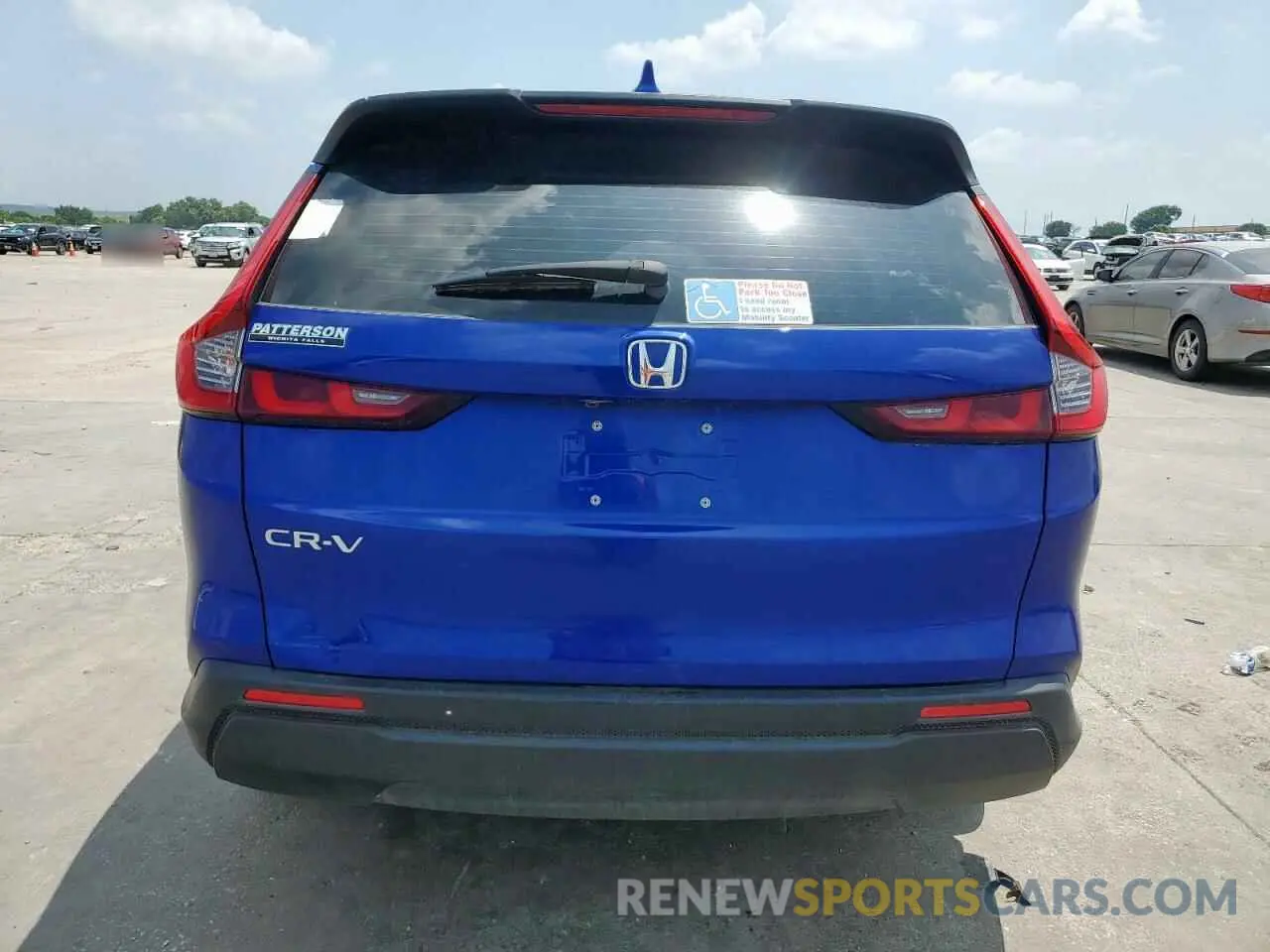6 Photograph of a damaged car 2HKRS3H26PH305038 HONDA CRV 2023