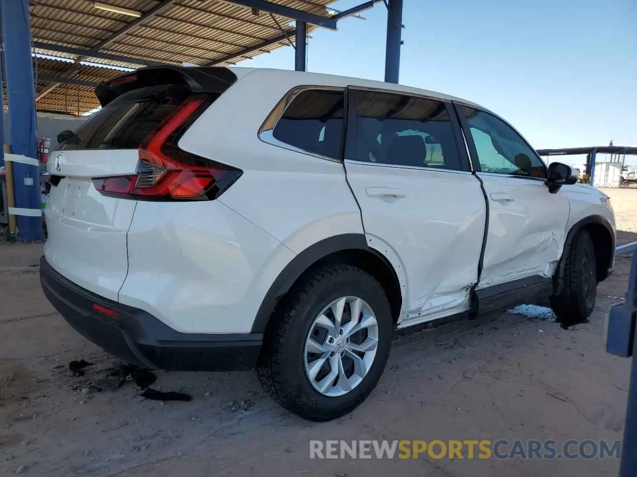 3 Photograph of a damaged car 2HKRS4H24PH425278 HONDA CRV 2023