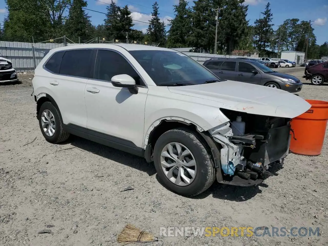 4 Photograph of a damaged car 2HKRS4H26PH422043 HONDA CRV 2023