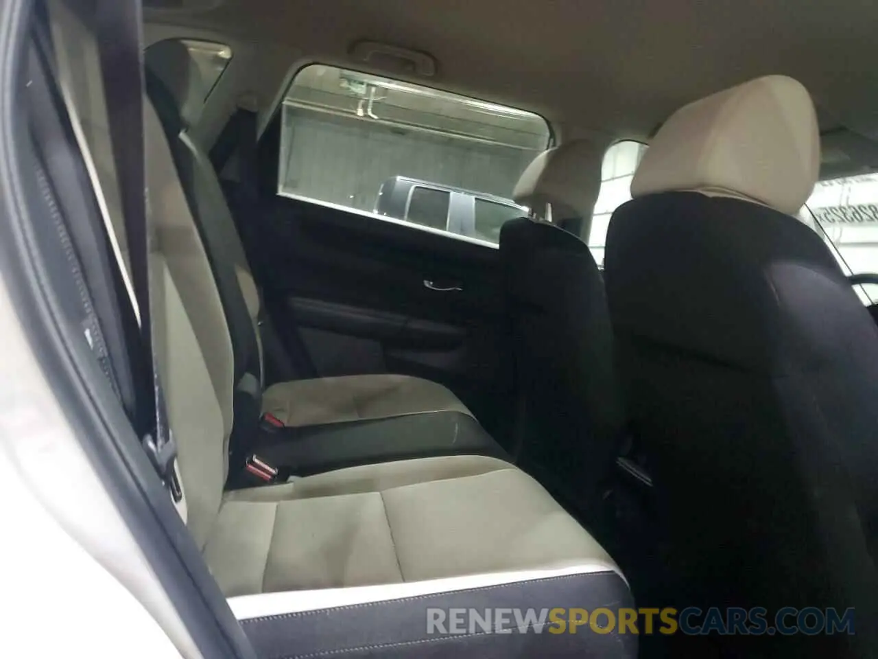 10 Photograph of a damaged car 2HKRS4H28PH425283 HONDA CRV 2023