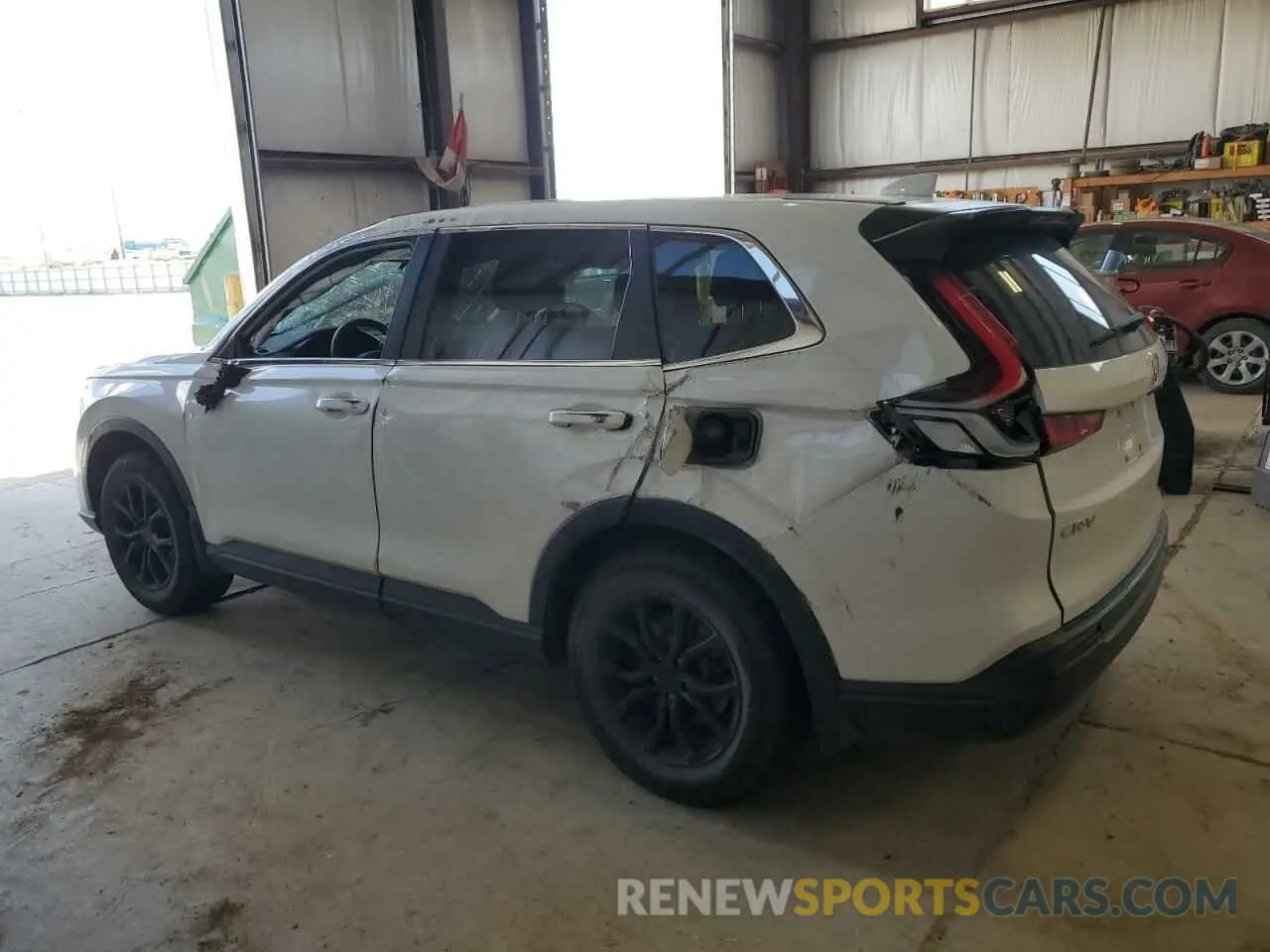 2 Photograph of a damaged car 2HKRS4H29PH104837 HONDA CRV 2023
