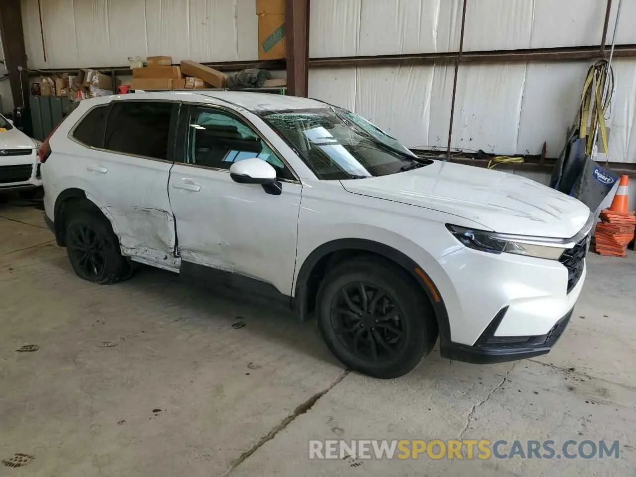4 Photograph of a damaged car 2HKRS4H29PH104837 HONDA CRV 2023