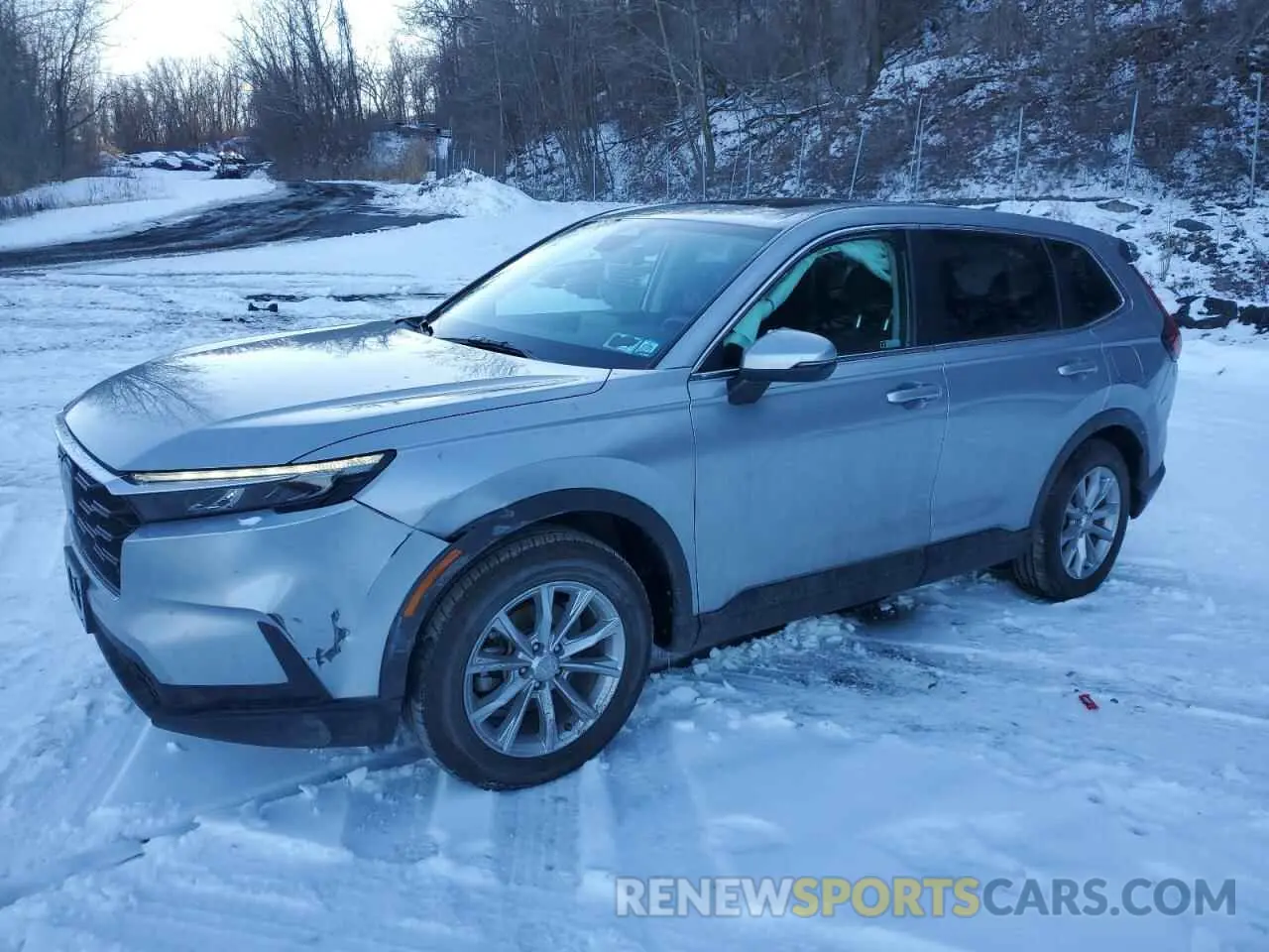 1 Photograph of a damaged car 2HKRS4H40PH420192 HONDA CRV 2023
