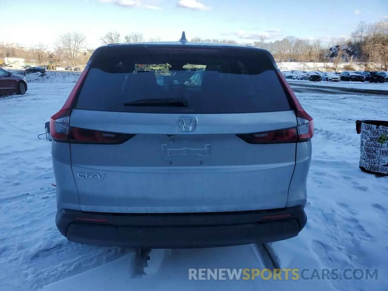 6 Photograph of a damaged car 2HKRS4H40PH420192 HONDA CRV 2023