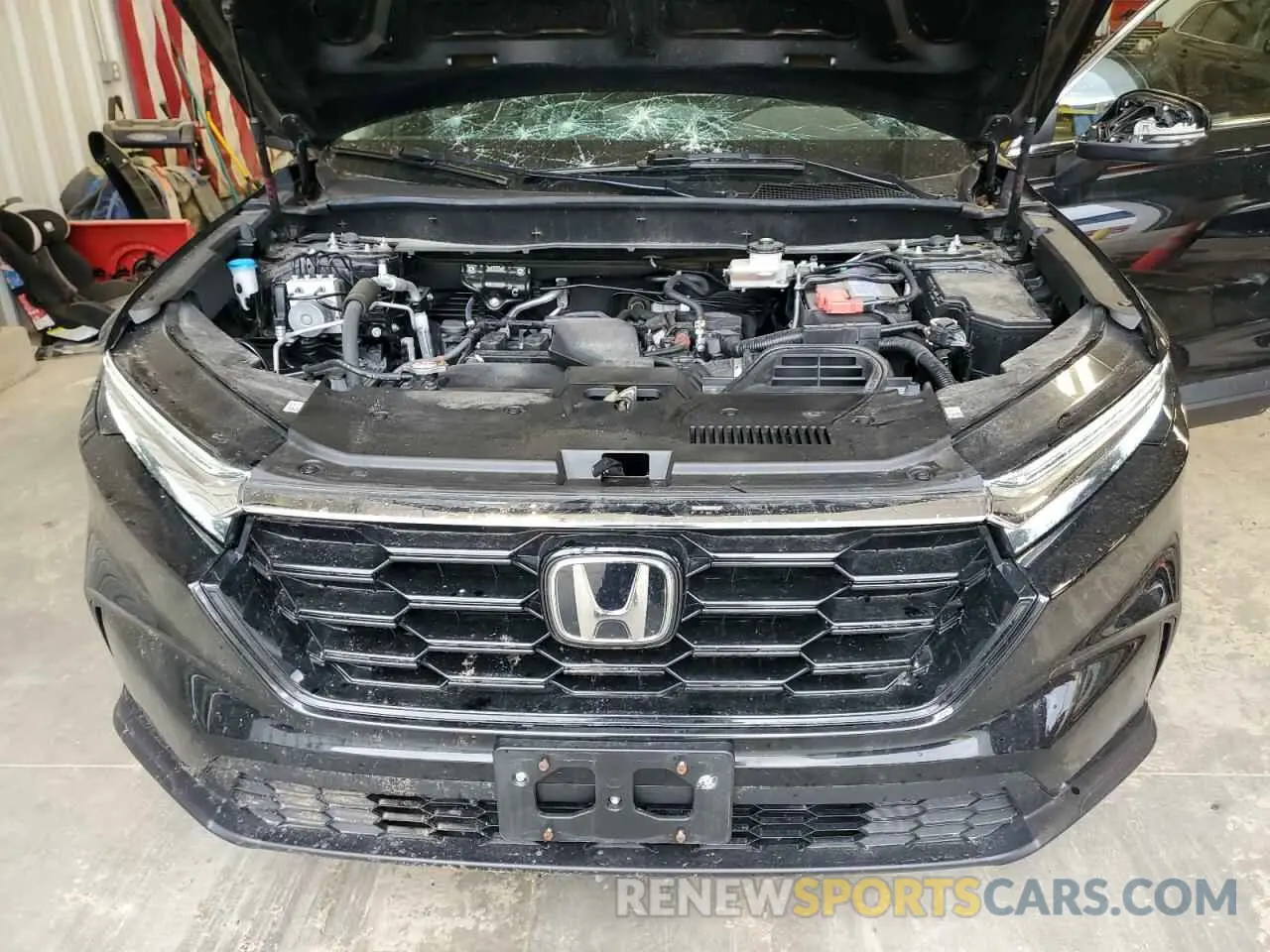 12 Photograph of a damaged car 2HKRS4H41PH401568 HONDA CRV 2023