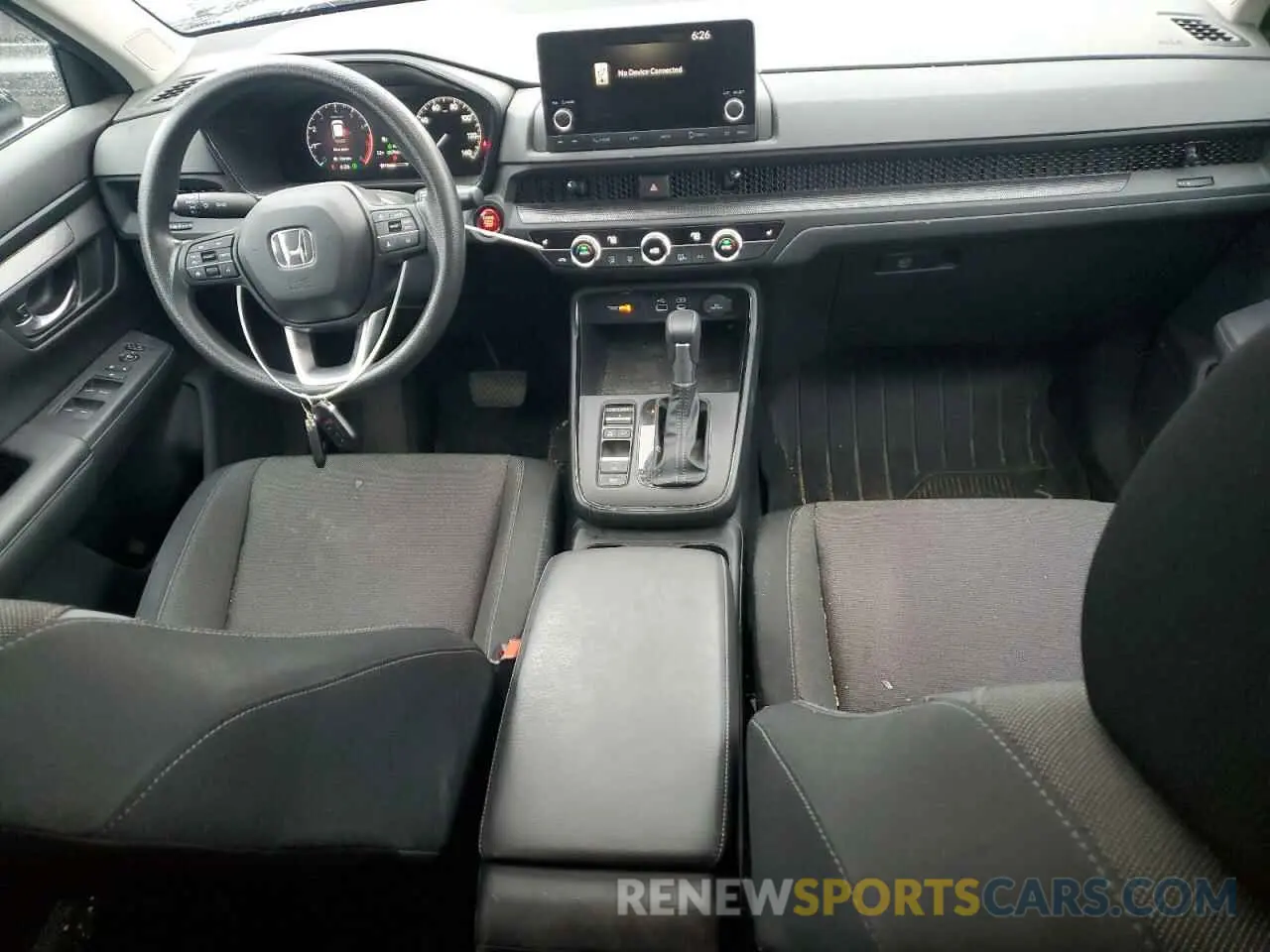 8 Photograph of a damaged car 2HKRS4H41PH401568 HONDA CRV 2023