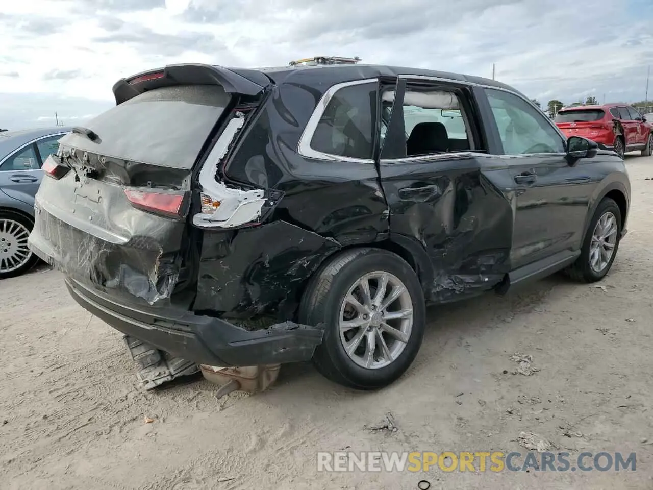3 Photograph of a damaged car 2HKRS4H41PH424560 HONDA CRV 2023