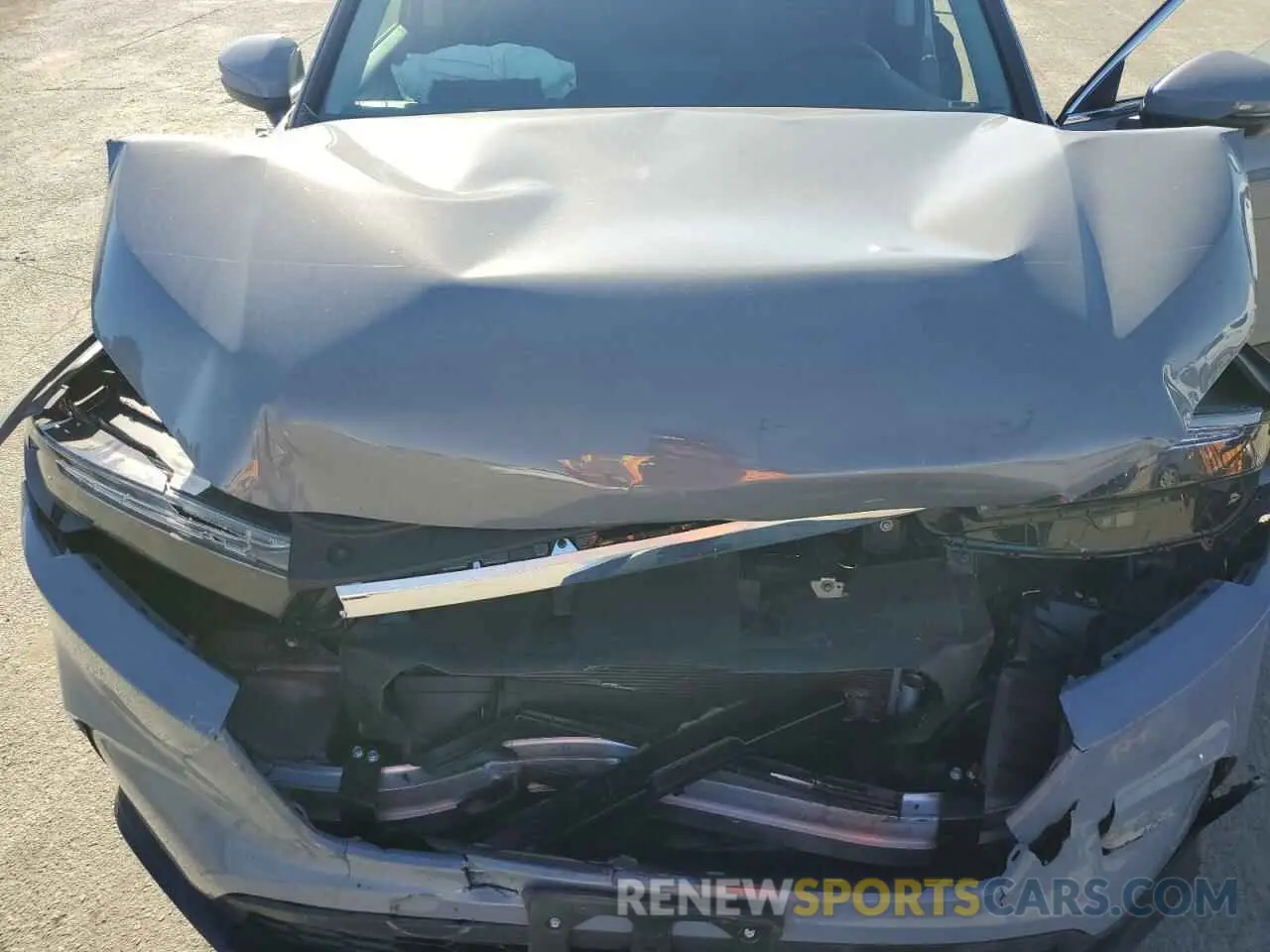 11 Photograph of a damaged car 2HKRS4H42PH411400 HONDA CRV 2023