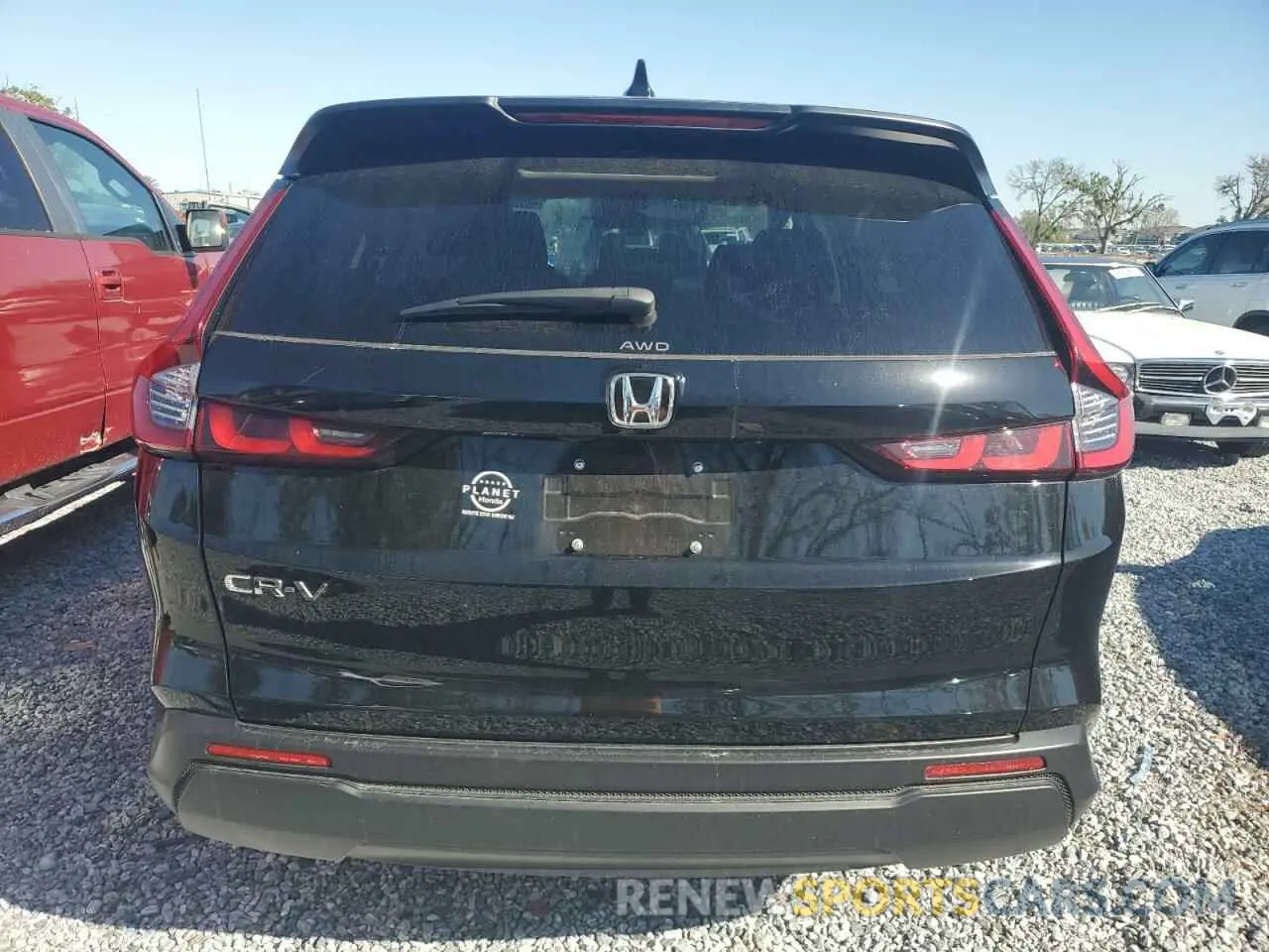 6 Photograph of a damaged car 2HKRS4H44PH407476 HONDA CRV 2023