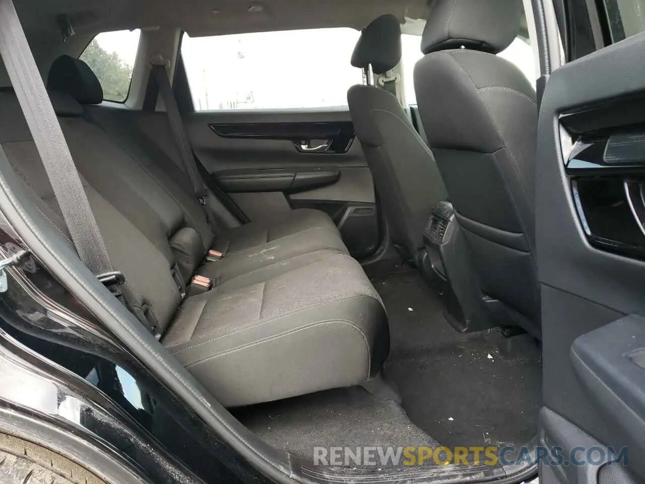 11 Photograph of a damaged car 2HKRS4H55PH118518 HONDA CRV 2023